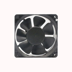 120*120*25 וונטה 12 וולט 1