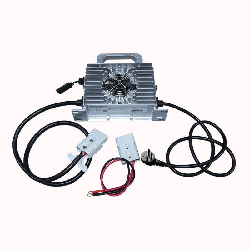 מטען למצברים ליטיום 36 וולט 1