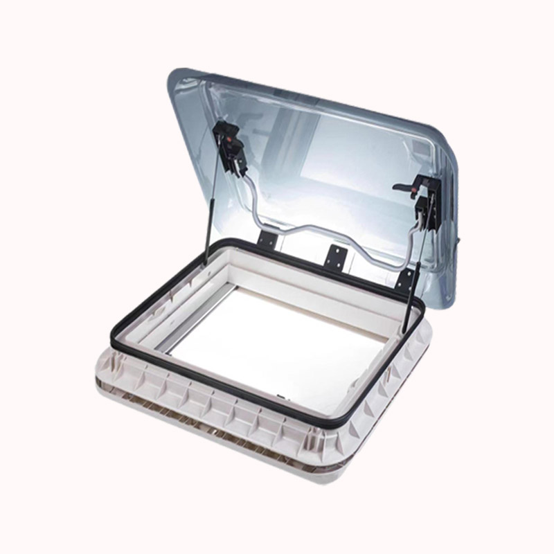 חלון גג לקרוואן 40*45 1